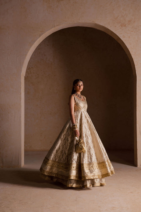 Mahveen Collection - MV008